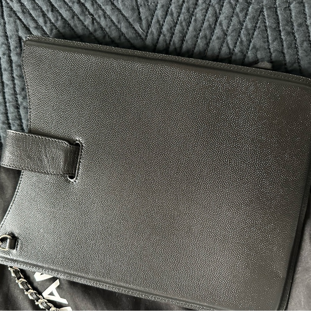 Chanel Caviar iPad/ Tablet Case Bag Crossbody Chain CC - Picture 15 of 15